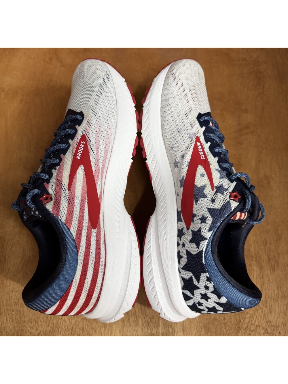 Brooks Launch 6 Running Shoes Womens 10 Patriotic USA Stars Stripes 1202851B166 - Picture 4 of 15